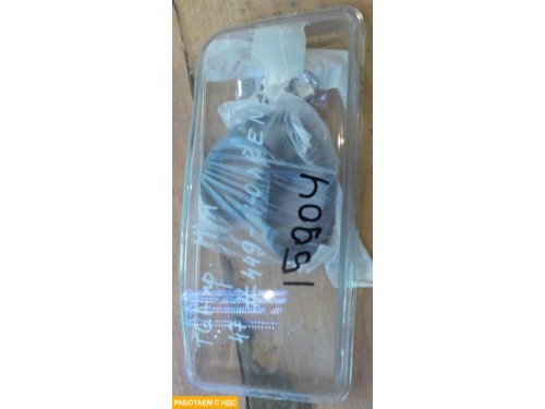 Стекло фары правое