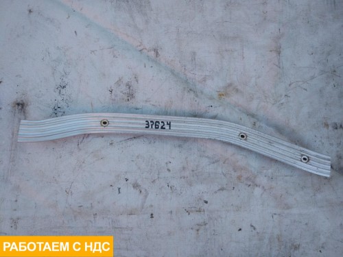 Накладка порога левая